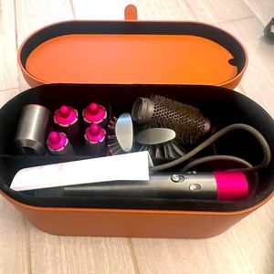 Dyson Airwrap -used but barely used